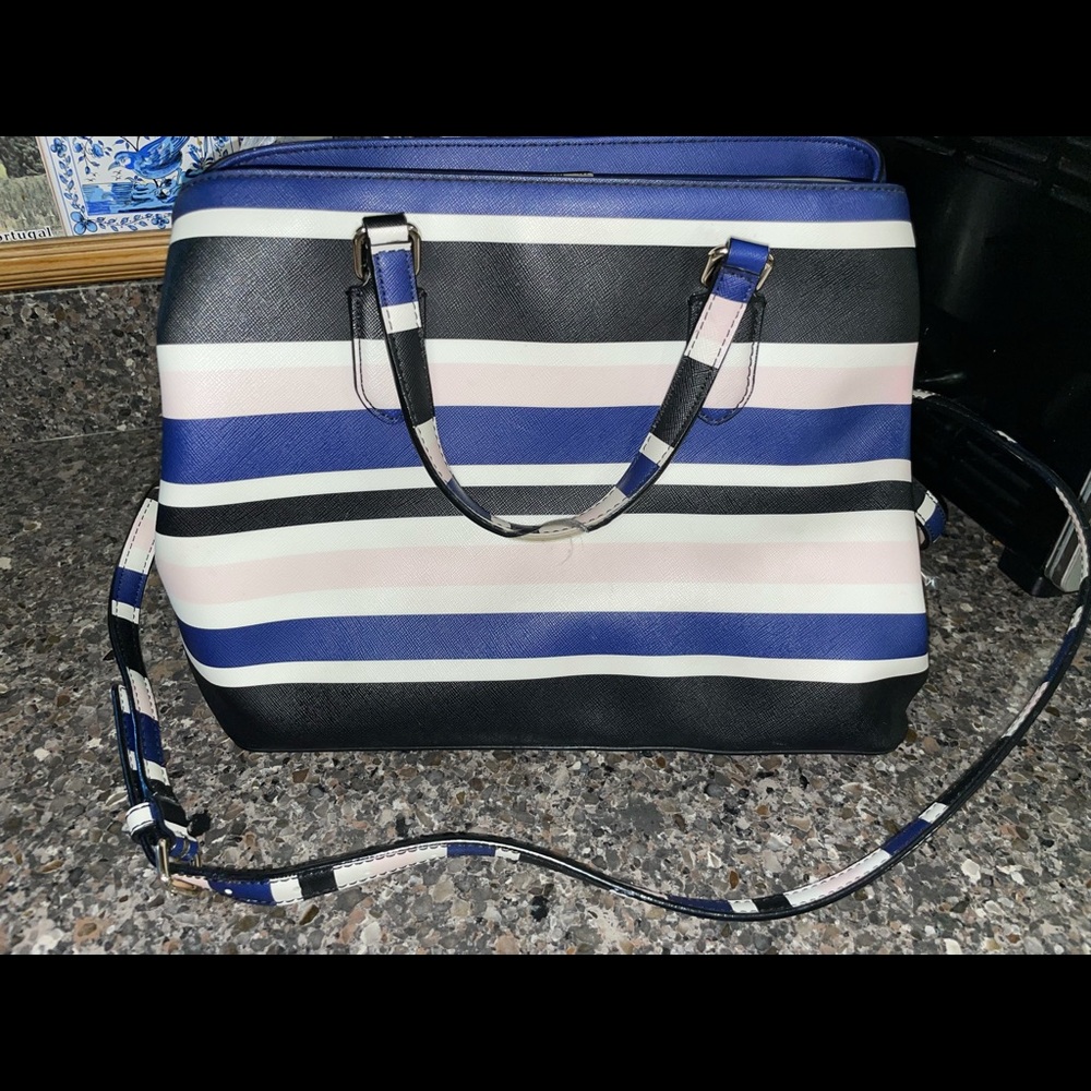 Kate spade purse